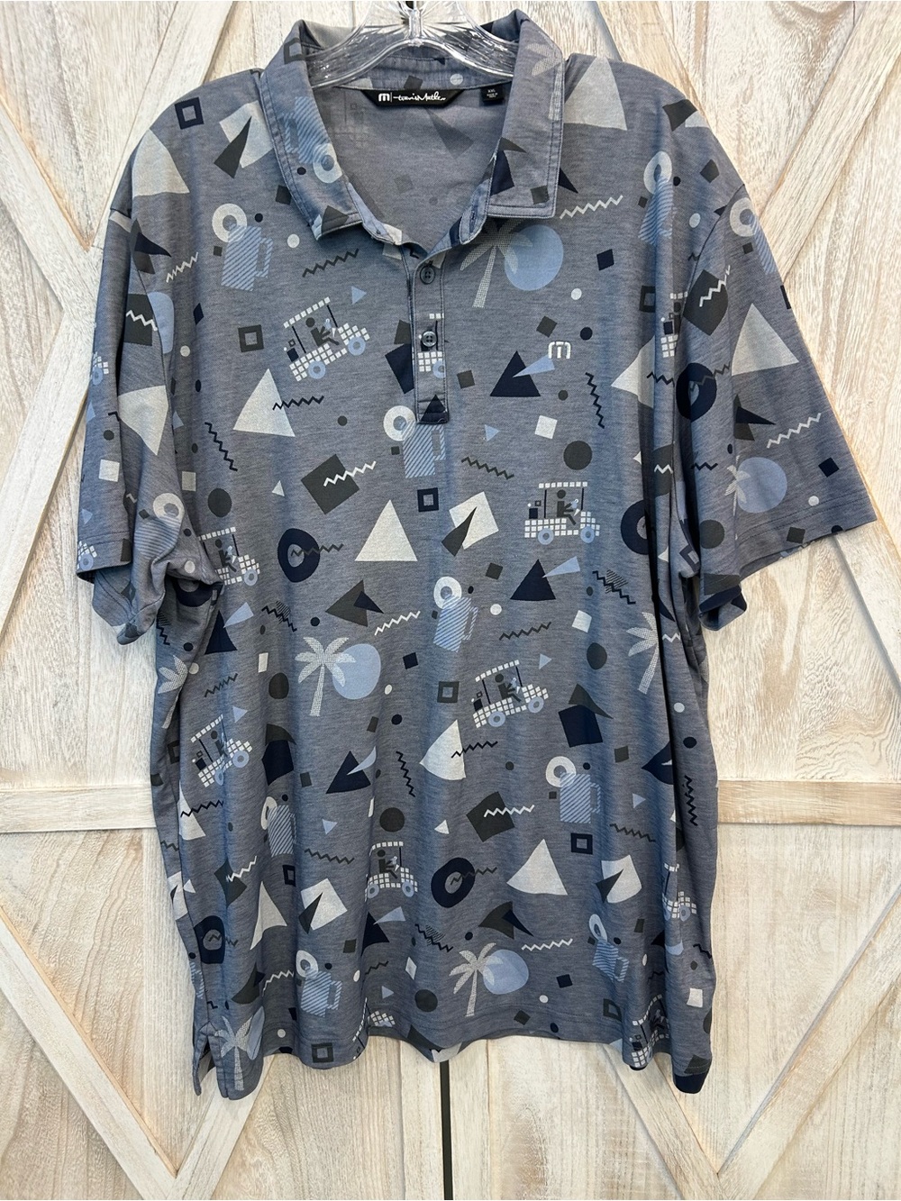 Travis Mathew Polo Men's XXL Retro Geo Print Golf Cart Print Shirt Pima Cotton